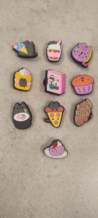 Przypinki do Crocs Pusheen 10 szt