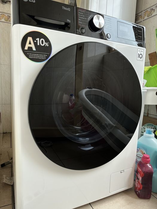 Máquina de Lavar LG ThinQ 9kg | TurboWash 39 | Classe A | Wi-Fi