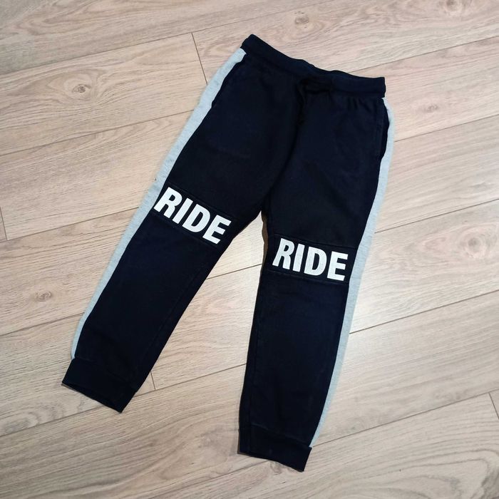 Spodnie dresowe chłopięce Black 140 cm