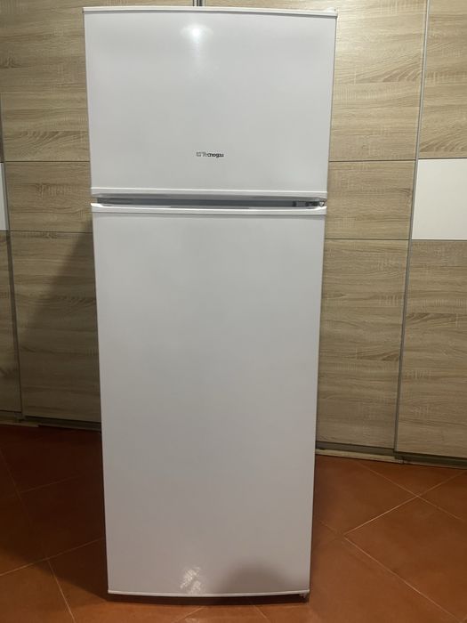 Frigorifico  220 litros