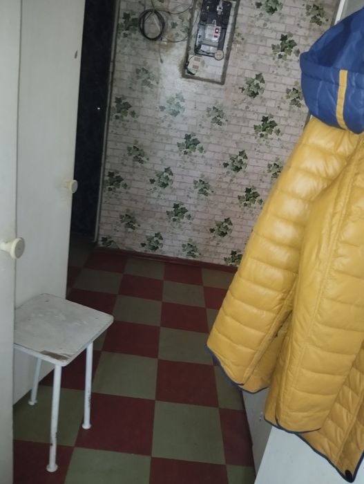 Продам 2ком.квартиру по,,юбилейный 13000у.е