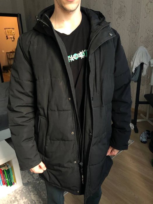 Курточка зимняя пуховик