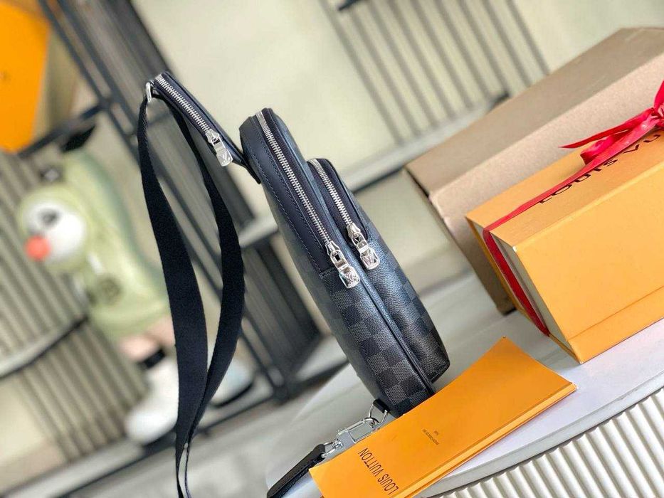 Сумка / Чоловіча Сумка / Louis Vuitton Sling Avenue Premium 1:1