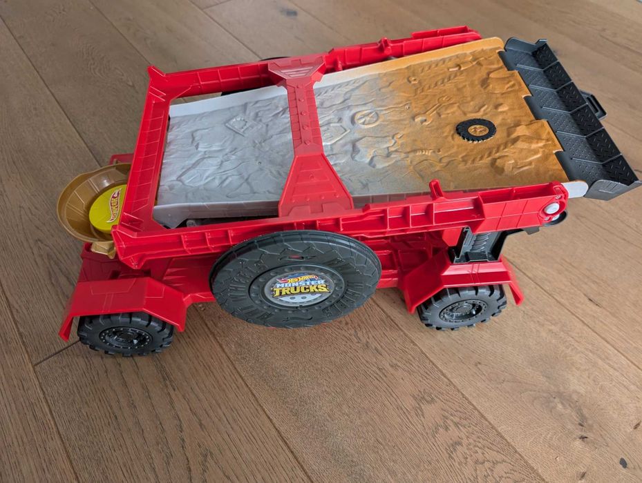 Hot Wheels Mega rampa Monster Truck