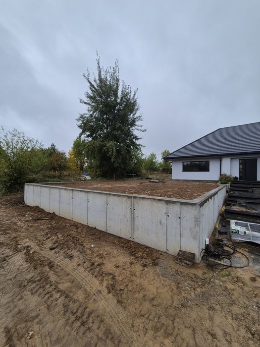 Betonowe,mury oporowe, ogrodzenia(beton architektoniczny) baseny