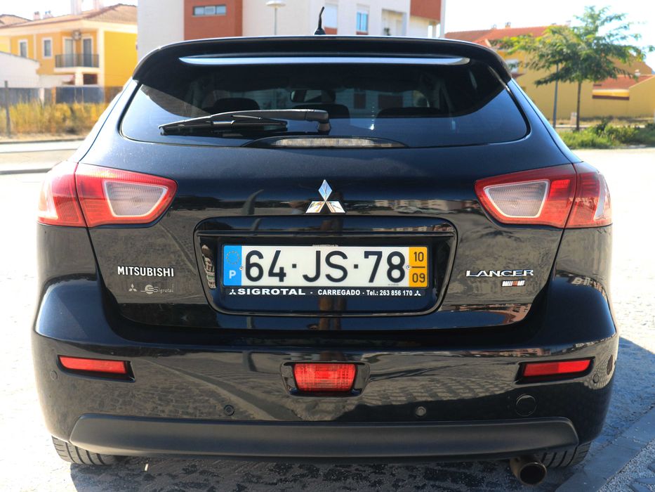 Mitsubishi Lancer Sportback 1.8 DI-D Intense ClearTec | 136 cv | 2010 — photo 4