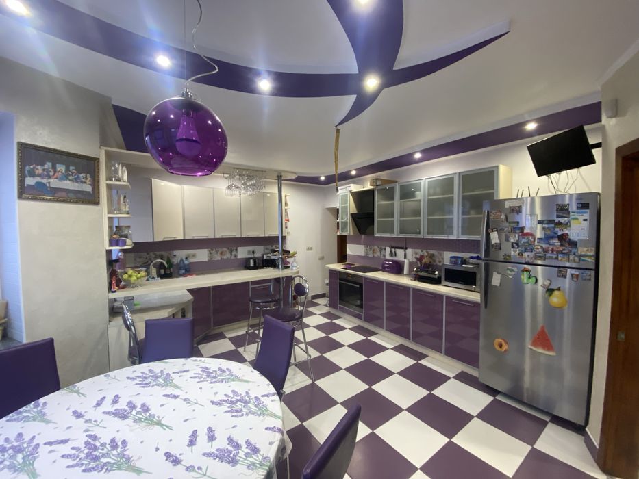 Продаж 4-х кімнатного будинку м. Пустомити