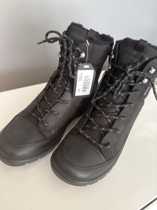 Buty zimowe Ecco  r. 38