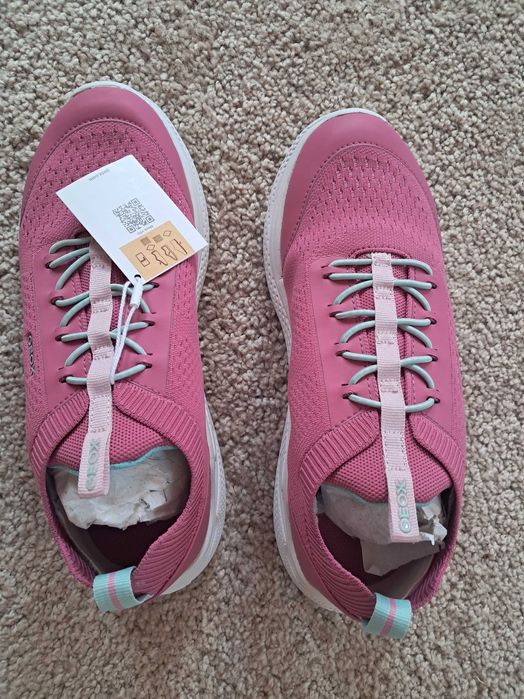 Nowe sneakersy Geox r.39
