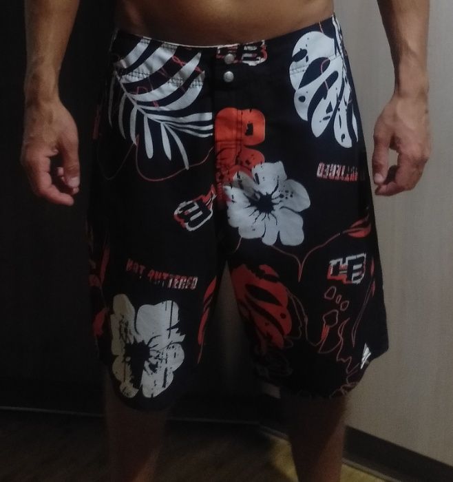 Шорты купальные.