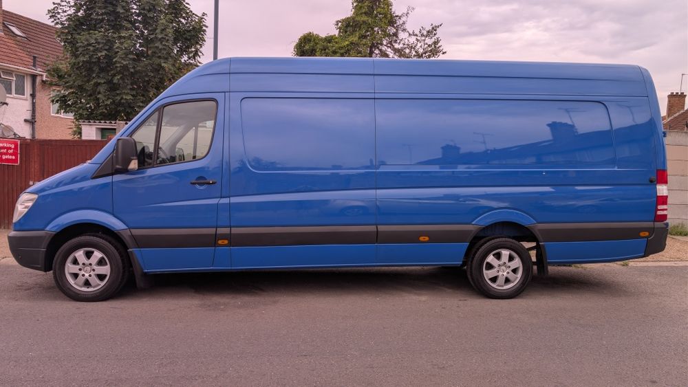 Mercedes Sprinter L4H2  3.0-V6 190 ps. Automatic