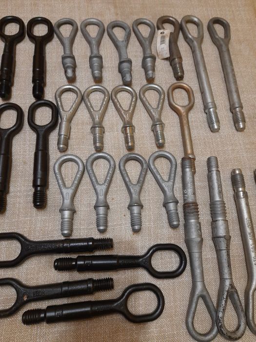 Буксировочный крюк Audi A7, A8 D2, D3, D4, D5, Q2, Q3, Q5, Q7, Q8, TT