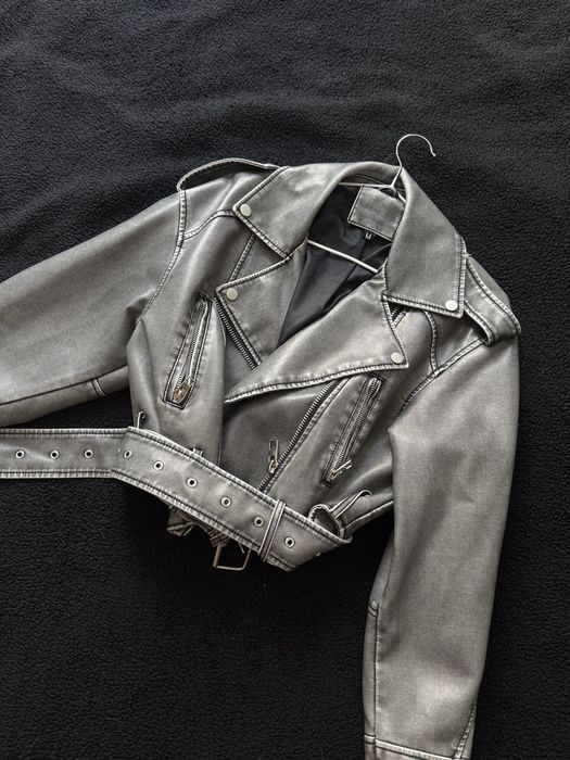 Варена косуха сіра