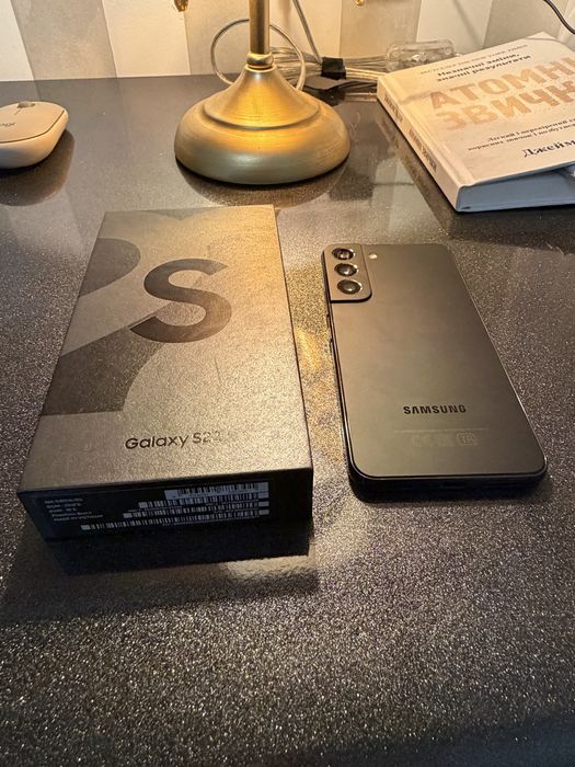 Самсунг Galaxy S22 на 256 гб
