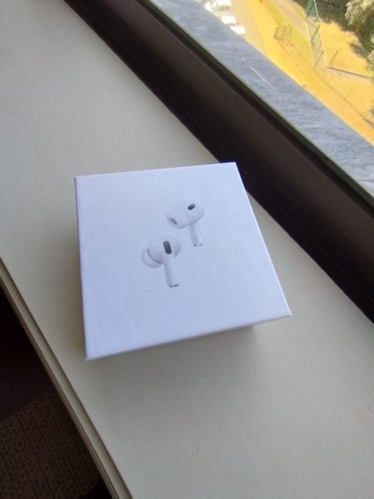 Apple AirPods Pro A3049+A2968 In-Ear (MagSafe Charging)