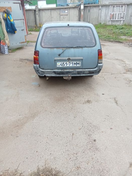 Продам Опель Кадет универсал