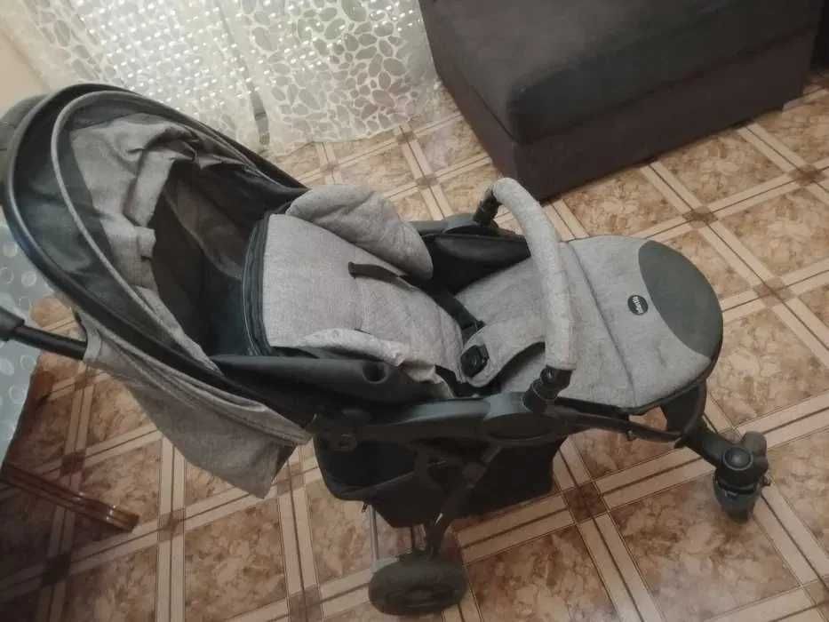 Carrinho de bebé + Ovinho
