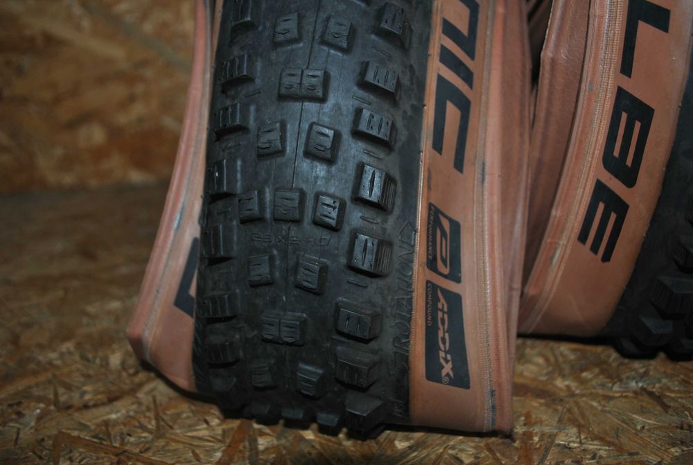 Zestaw Opon SCHWALBE Nobby Nic HS602 29x2.40 bronze zwijane