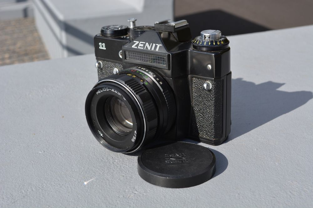Camara Zenit 11.