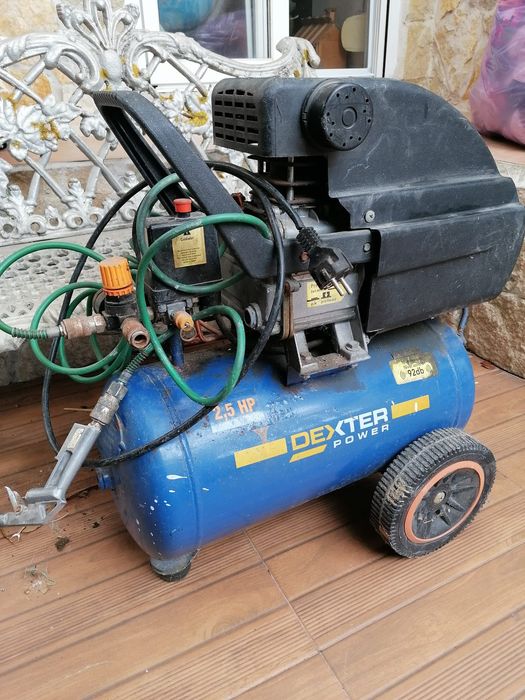 Compressor Dexter Power 2.5 HP (24L) + Mangueira Espiral