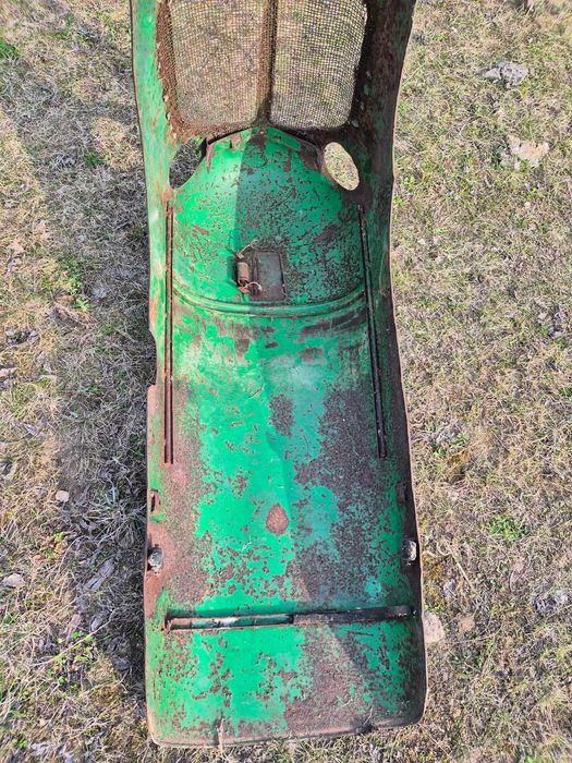 Sprzedam oryginalną maskę do URSUS C-328 (C-325)