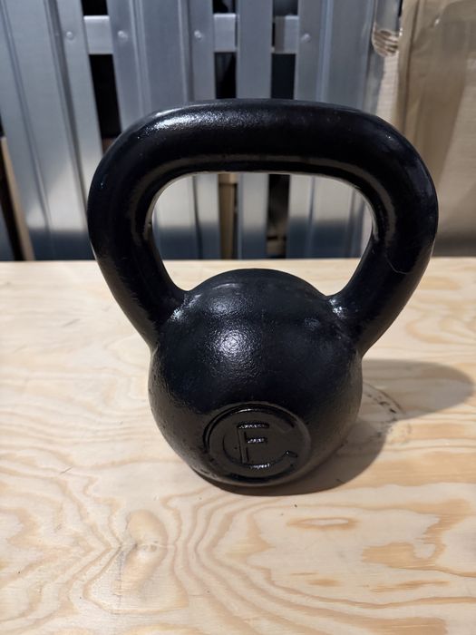 Kettlebell 12kg praktycznie nowy