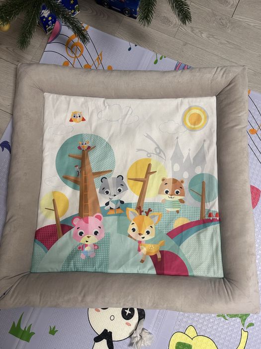 Ігровий килимок з мякими бортиками для найменших