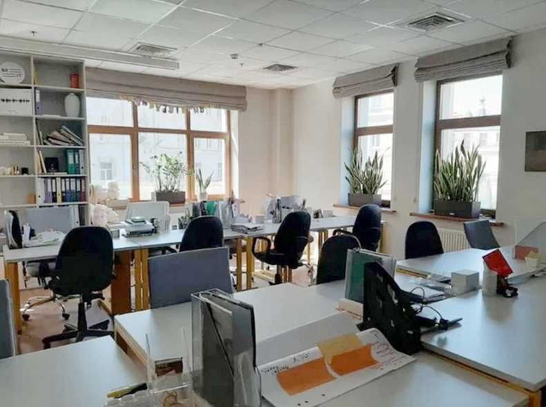 Комерційна нерухомість за адресою вул. Замковецька (площа 3700 м²) - Atlanta.ua - фото 2