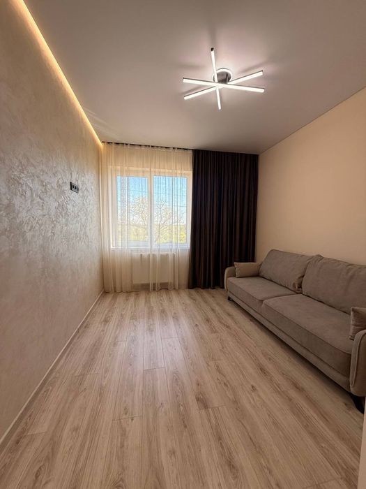 Продаж  сучасної 2-кім. квартири в ЖК Садовий
