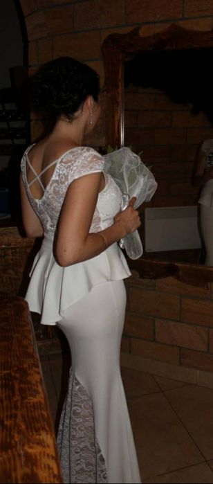 Весільна , святкова сукня.