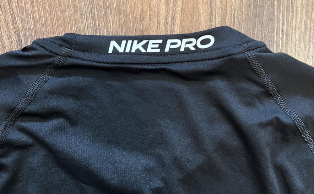 Терміново!!!Термокофта Nike Pro оригінал компресійна термобілизна лонгслів для спорту