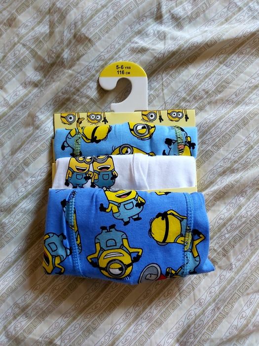 Bokserki dla chłopca w Minionki roz 116 primark 3 pack