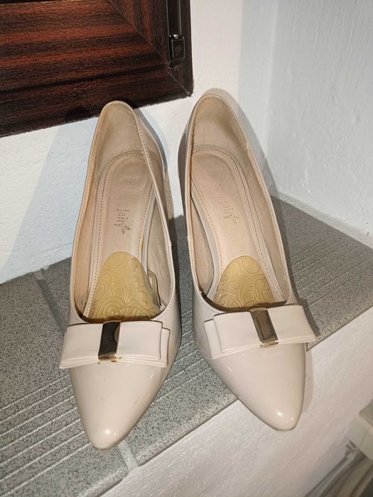 Stylowe szpilki kobiece Jenny Fairy 39