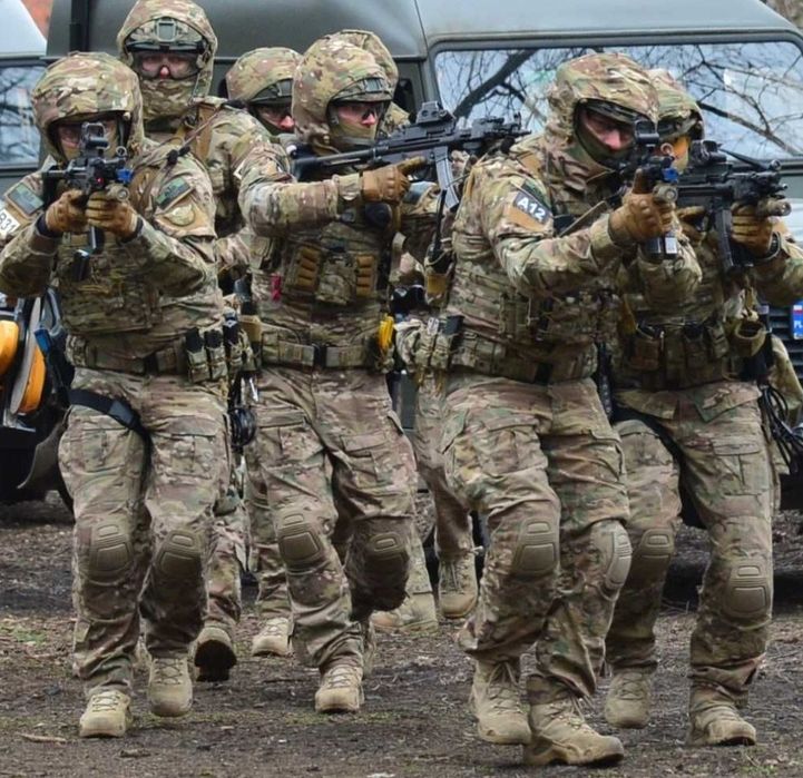 Nowy kombinezon multicam WS odpowiednik Crye Precision, Emerson
