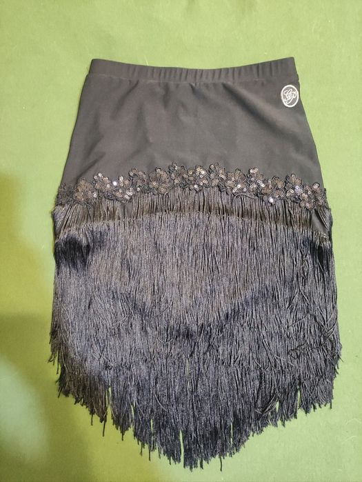 Тренувальний костюм з бахромою