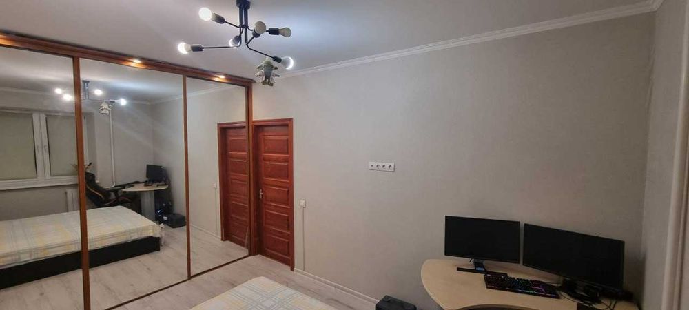 Продам 2-у квартиру ЖК Лікоград