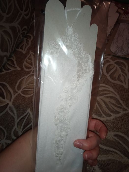 НОВЫЕ Длинные перчатки для невесты/весільні рукавички/для нареченої