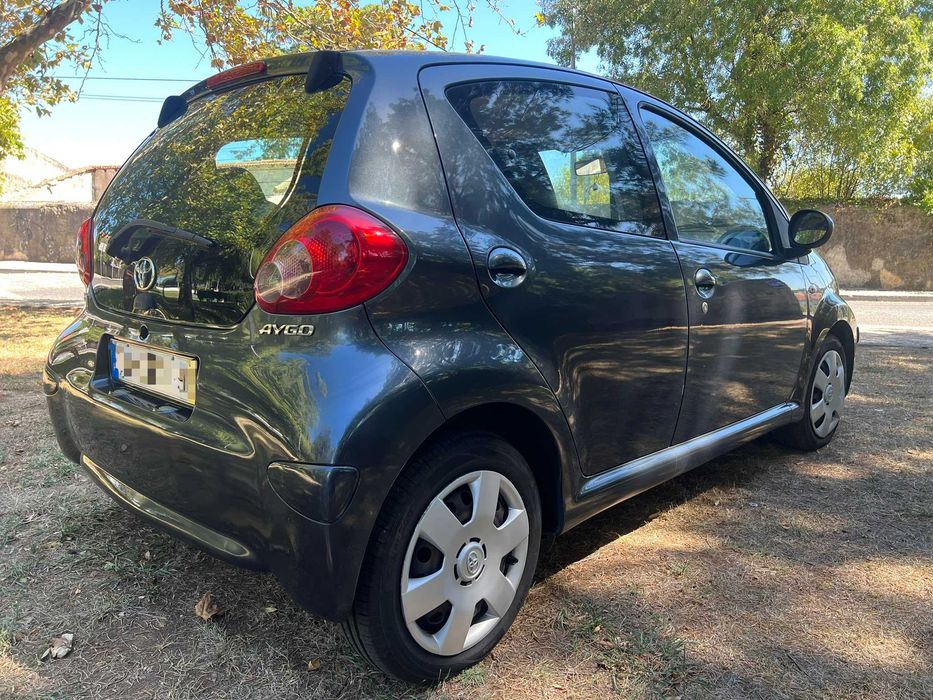 Toyota Aygo 1.0 Com Apenas 1 Único Dono - Completamente Impecável