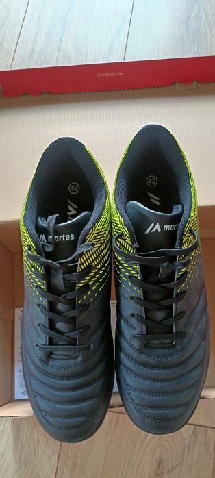 Męskie buty piłkarskie