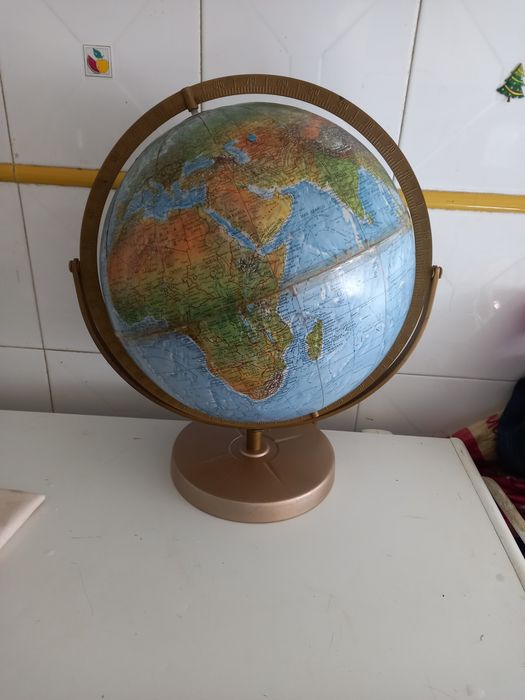 Globo terrestre Antigo.