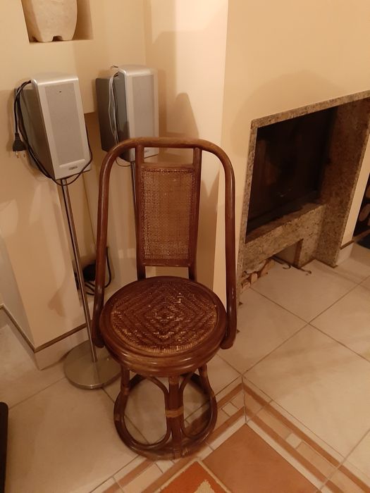 Krzesło oryginalne rattanowe wiklina stabilne ratan brąz fotel prl