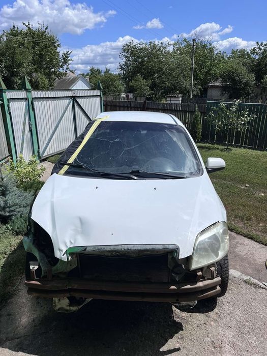 Продам автомобіль VIDA