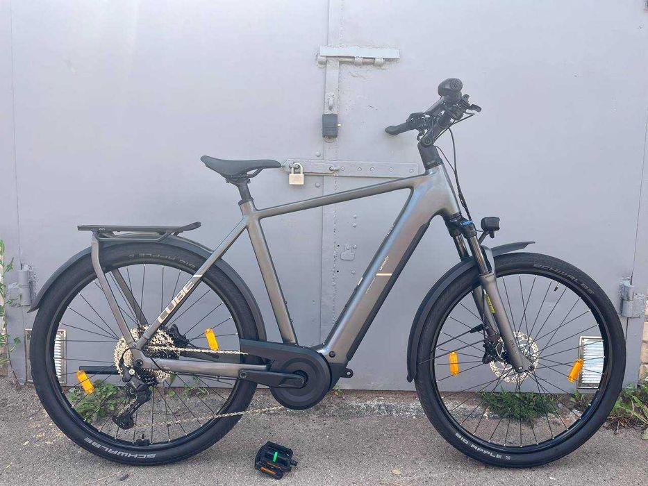 Електровелосипед Cube Kathmandu Hybrid Pro 800 Gen 5  2024 XL як новий