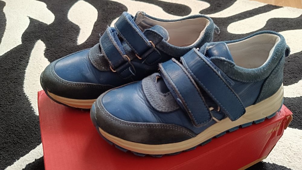 Шкіряні ортопедичні кросівки 34 р