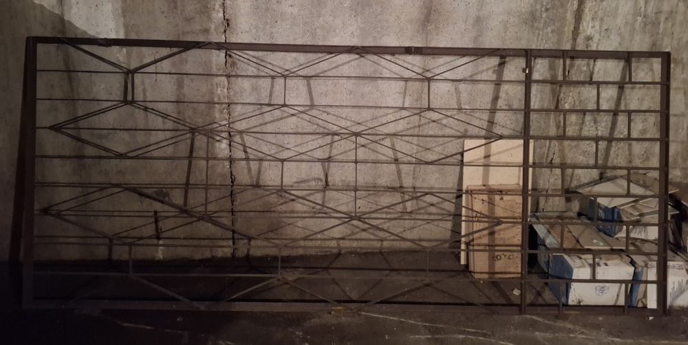 Krata metalowa antywłamaniowa