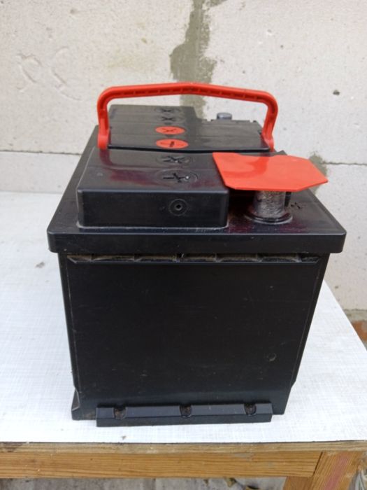 Продам срочно аккумулятор