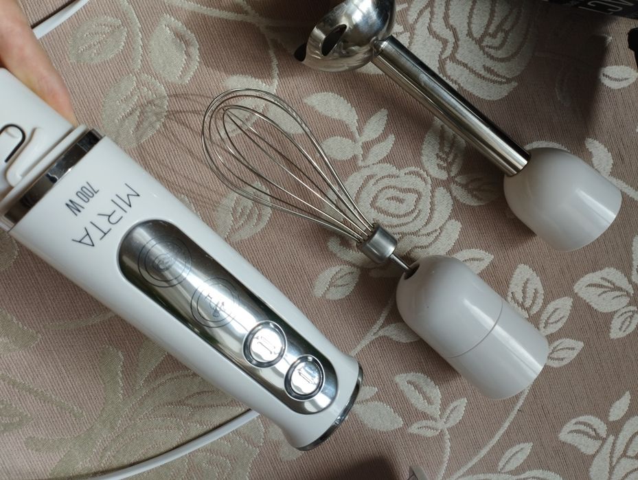 Блендер Mirta BL-2675W, 700Вт