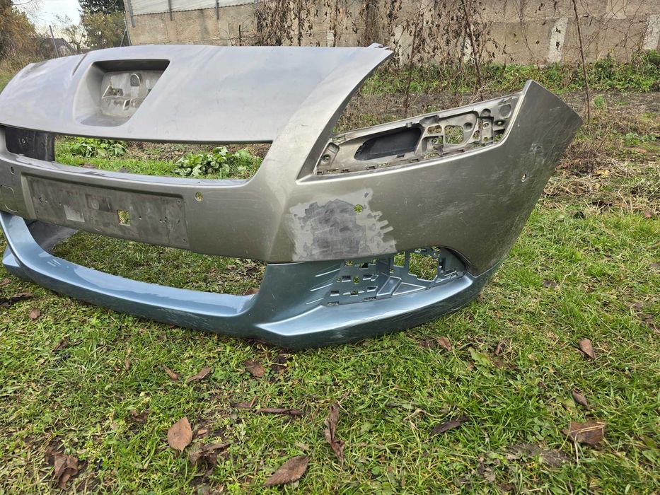 zderzak przód Peugeot 5008 I