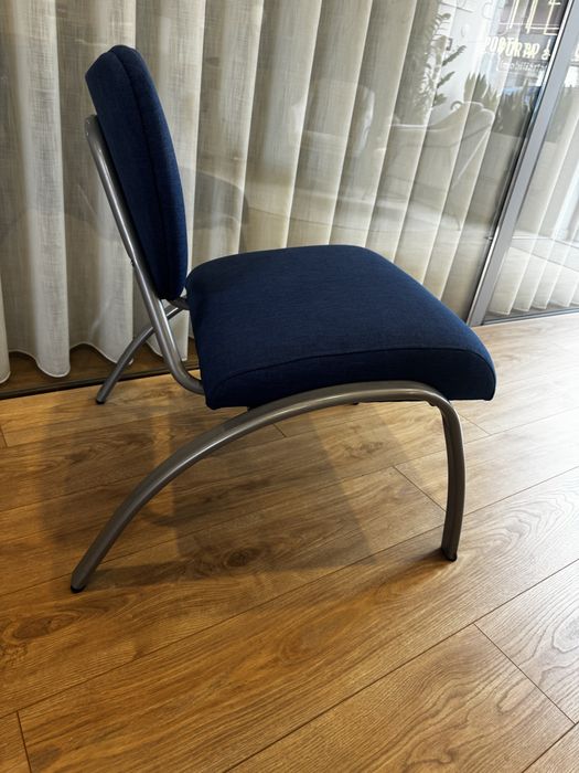 Cadeira poltrona estofada