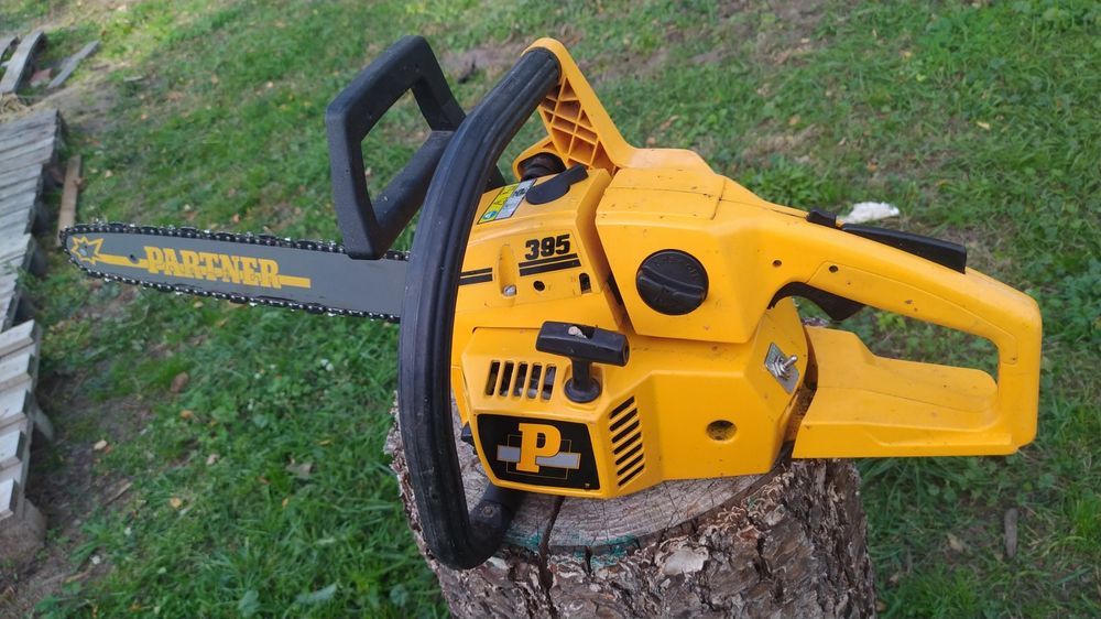 Piła spalinowa Partner .